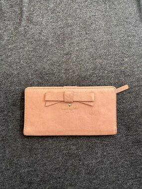 kate spade New York Pink Bow Zip-Around Wallet